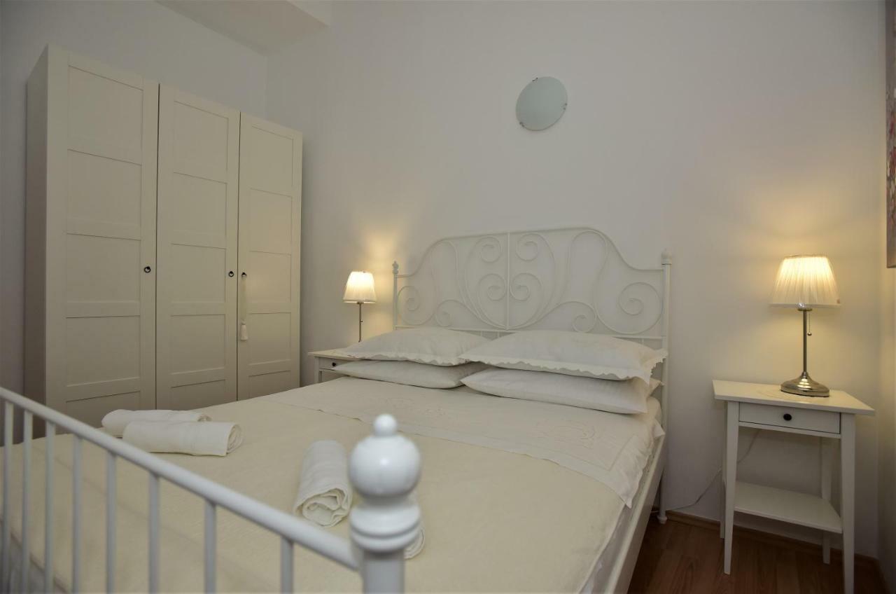 شقة Andor - Lux, Two Beautiful Terraces With Sea & Sunset View ماكارسكا المظهر الخارجي الصورة