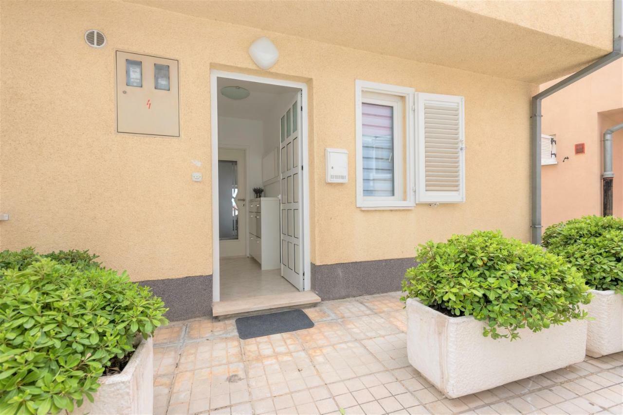 شقة Andor - Lux, Two Beautiful Terraces With Sea & Sunset View ماكارسكا المظهر الخارجي الصورة