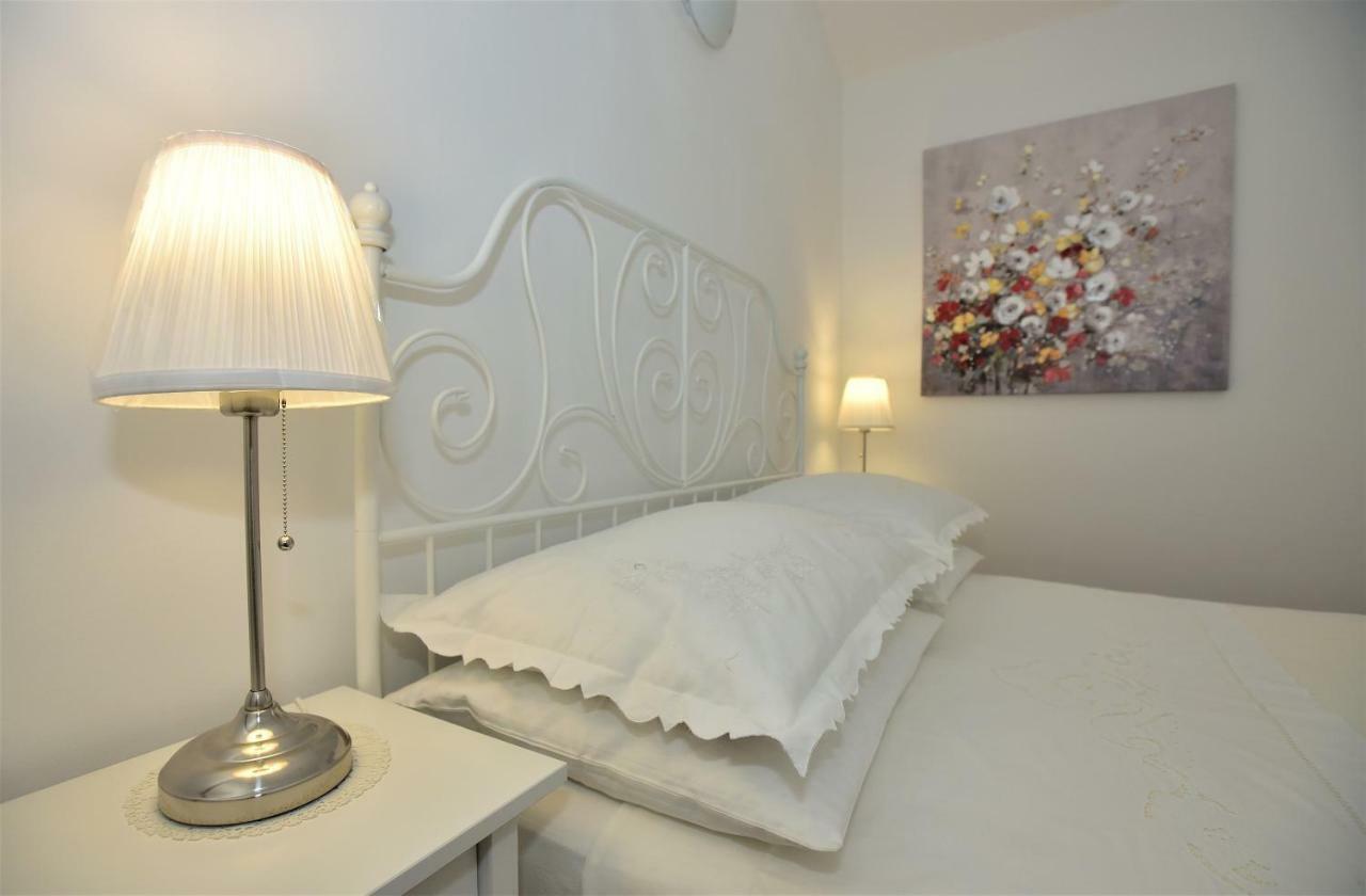 شقة Andor - Lux, Two Beautiful Terraces With Sea & Sunset View ماكارسكا المظهر الخارجي الصورة